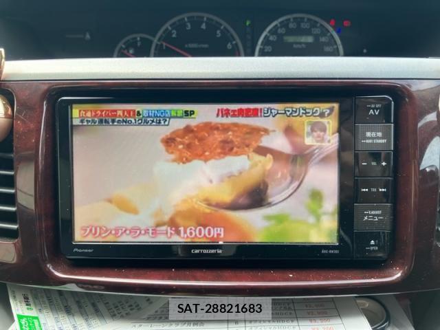 Toyota NOAH 2006-04 8562985-19