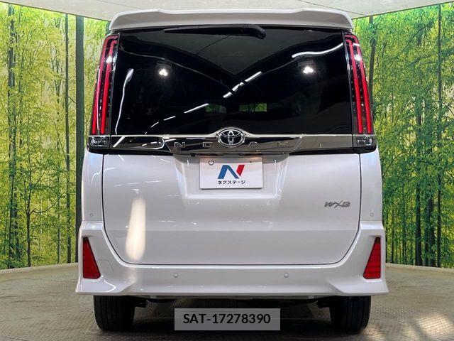 Toyota NOAH 2020-12 8562982-15