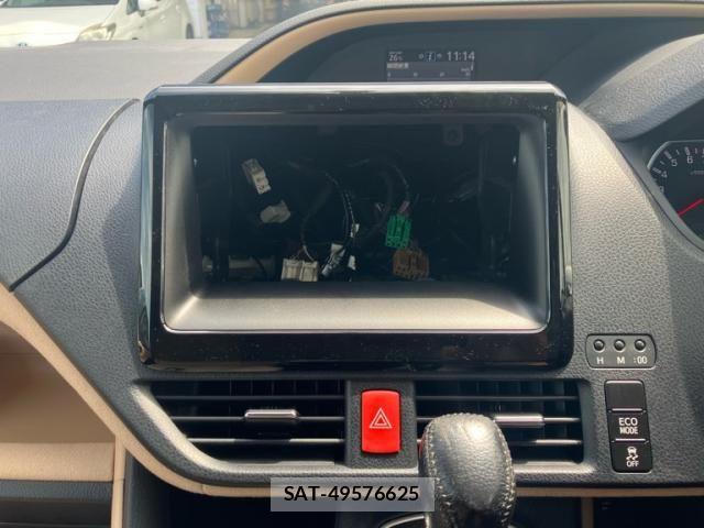Toyota NOAH 2015-10 8562984-23