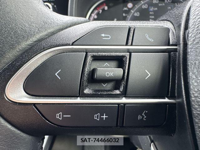 Toyota NOAH 2023-07 8562980-21