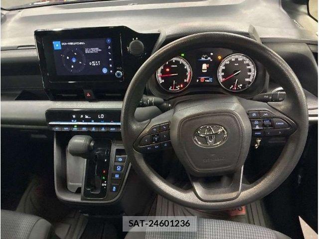 Toyota NOAH 2023-10 8562983-6