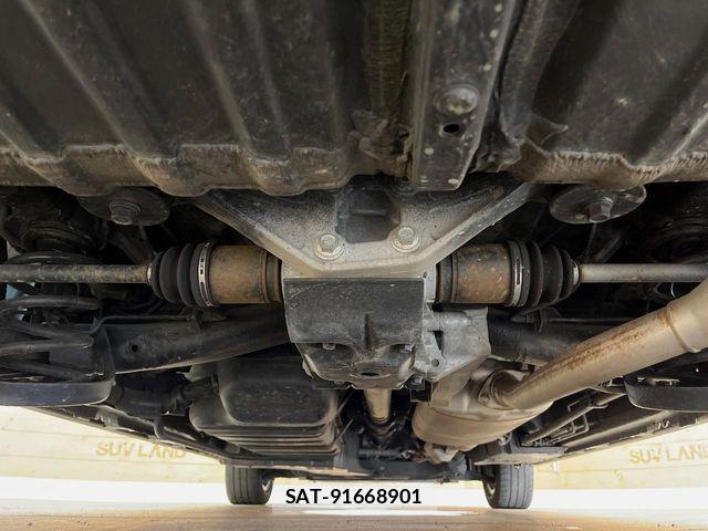 Toyota NOAH 2024-02 8628111-19