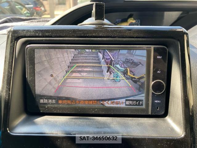 Toyota NOAH 2014-03 8628113-11