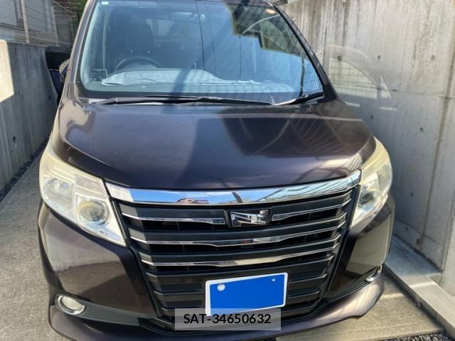 Toyota NOAH 2014-03 8628113-1