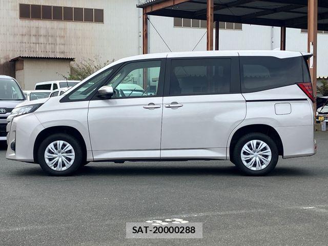 Toyota NOAH 2024-01 8666656-19