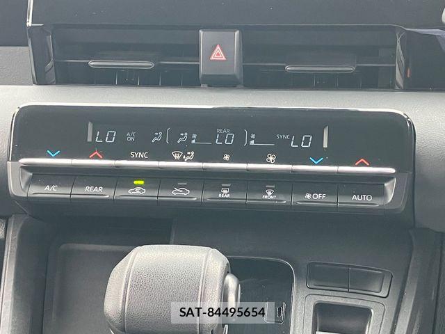 Toyota NOAH 2023-07 8666657-10