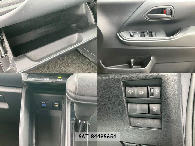 Toyota NOAH 2023-07 8666657-12