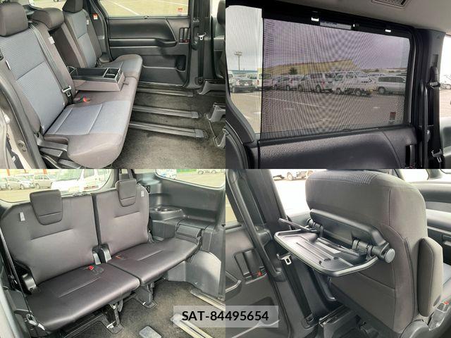Toyota NOAH 2023-07 8666657-14