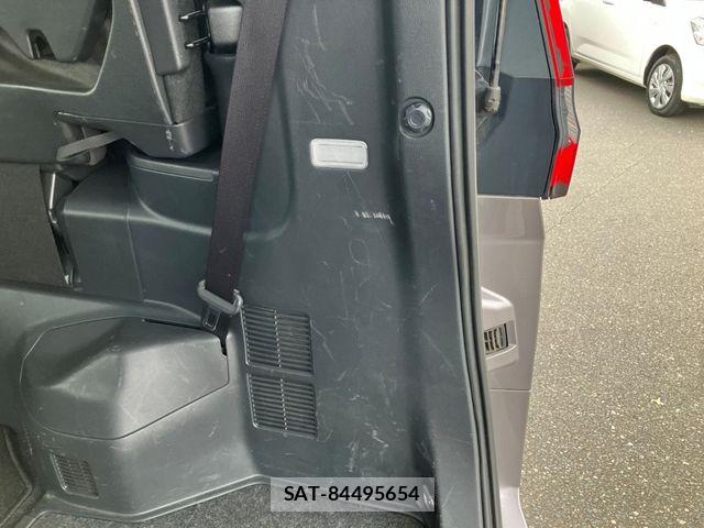 Toyota NOAH 2023-07 8666657-19
