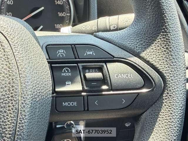 Toyota NOAH 2022-03 8666658-10