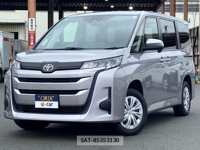 Toyota NOAH 2023-07 8686178-0