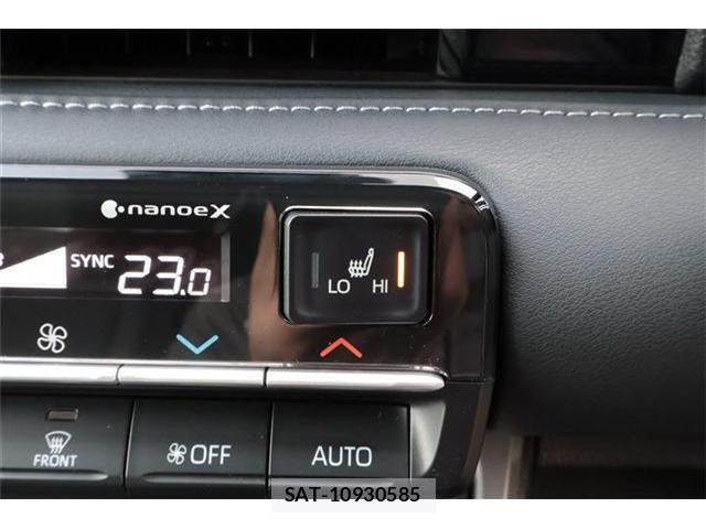 Toyota NOAH 2023-08 8686176-12