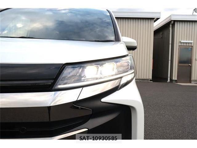 Toyota NOAH 2023-08 8686176-19