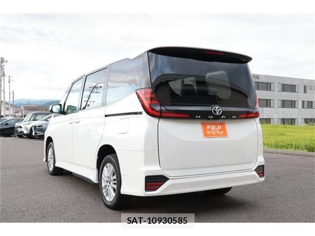 Toyota NOAH 2023-08 8686176-25