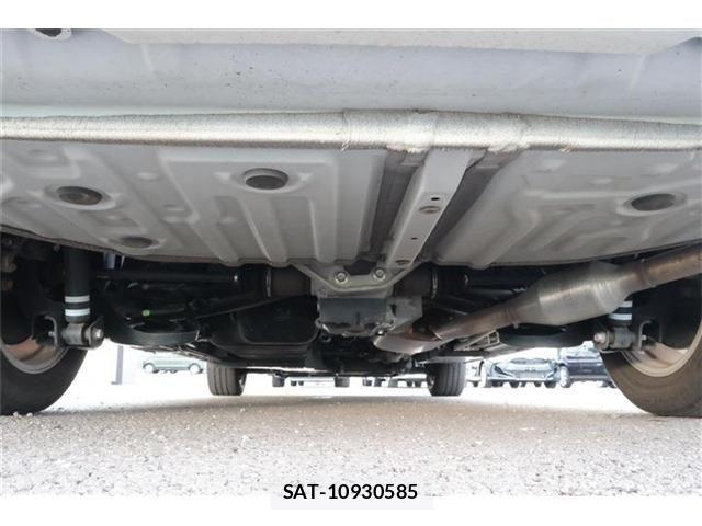 Toyota NOAH 2023-08 8686176-26