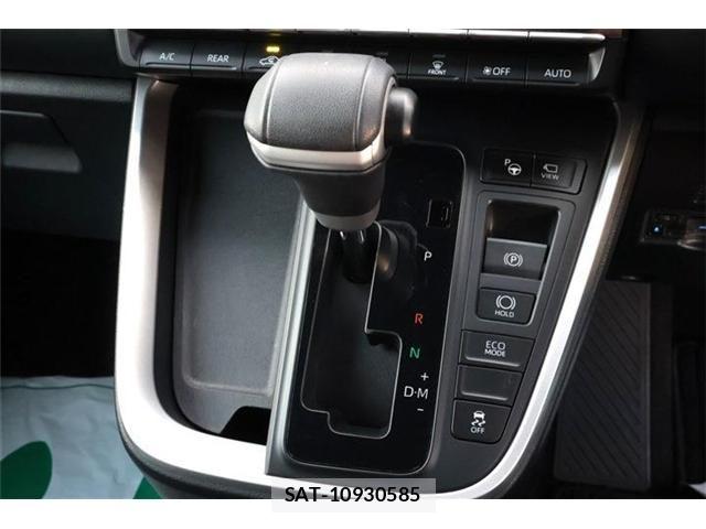 Toyota NOAH 2023-08 8686176-27