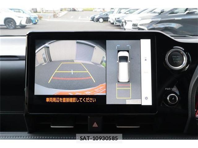 Toyota NOAH 2023-08 8686176-3
