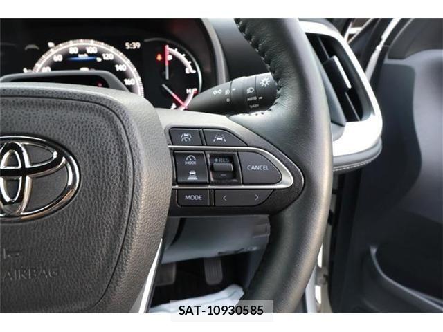 Toyota NOAH 2023-08 8686176-6