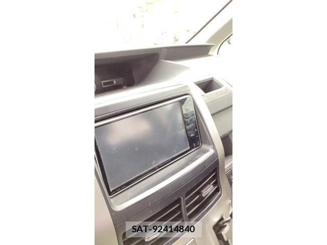 Toyota NOAH 2009-10 8744784-9