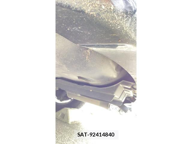 Toyota NOAH 2009-10 8744784-20