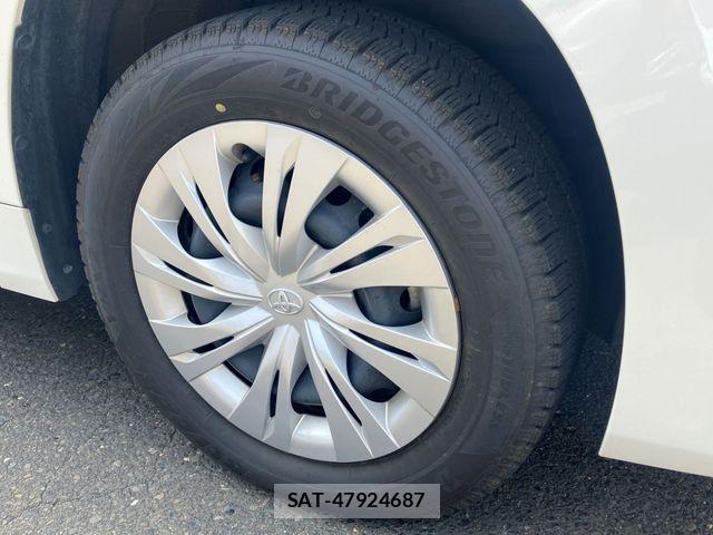 Toyota NOAH 2023-07 8744776-18