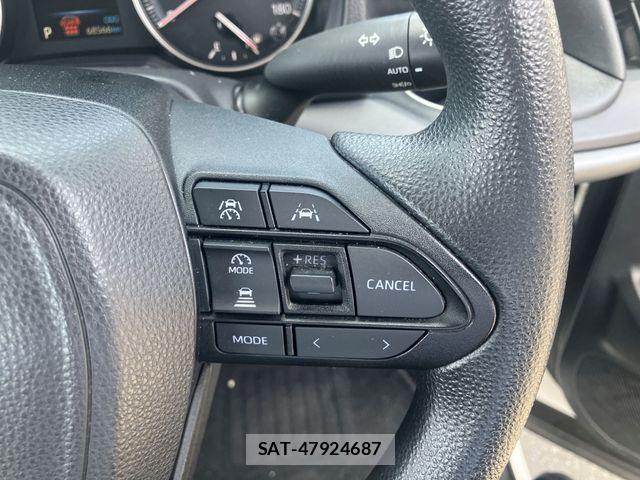 Toyota NOAH 2023-07 8744776-7