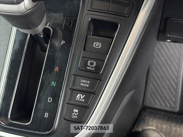 Toyota NOAH 2022-10 8781409-28