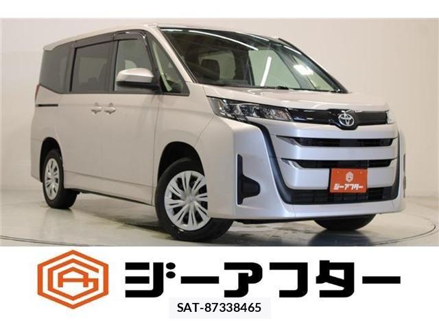 Toyota NOAH 2023-11 8796948-0