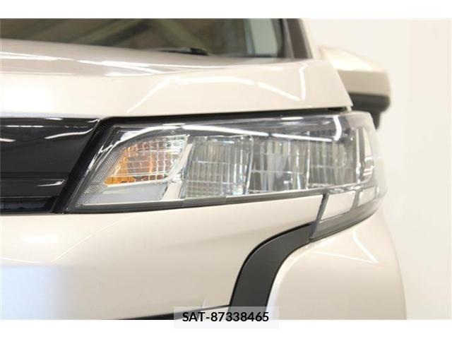 Toyota NOAH 2023-11 8796948-14
