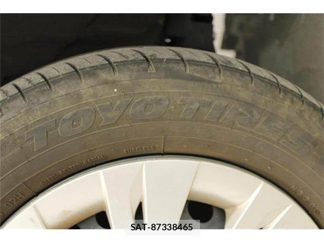 Toyota NOAH 2023-11 8796948-25
