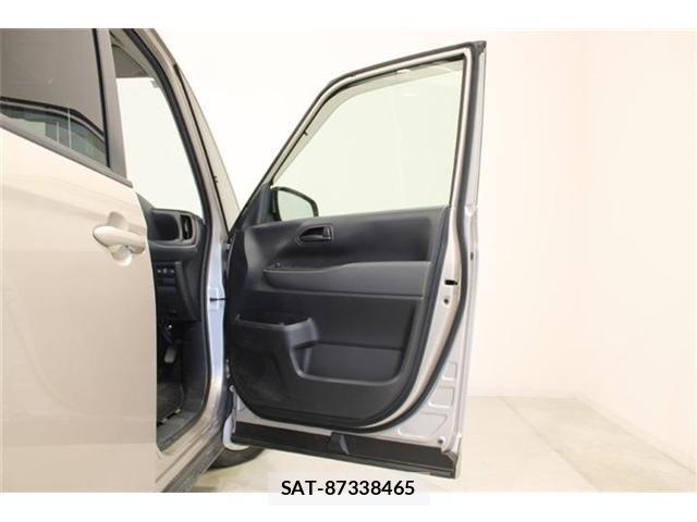 Toyota NOAH 2023-11 8796948-28