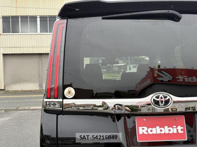 Toyota NOAH 2021-09 8830816-11