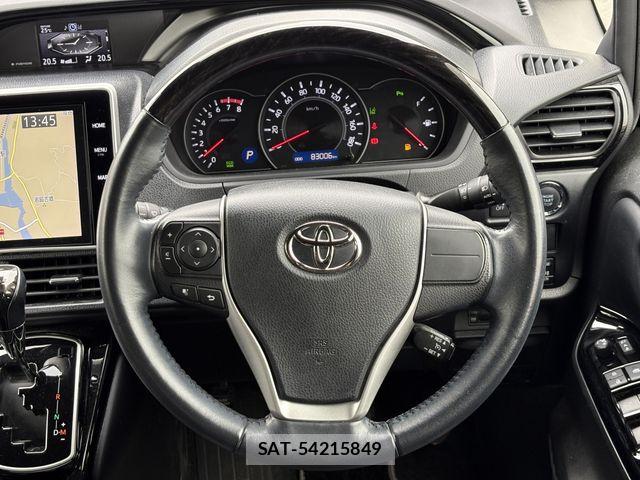 Toyota NOAH 2021-09 8830816-20