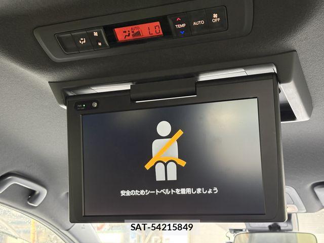 Toyota NOAH 2021-09 8830816-27