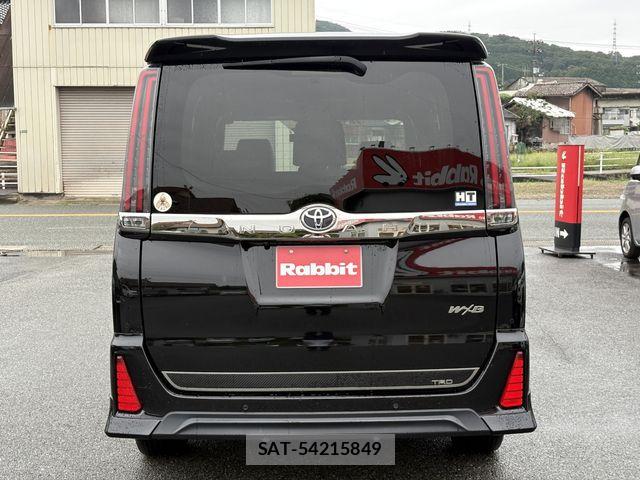 Toyota NOAH 2021-09 8830816-2