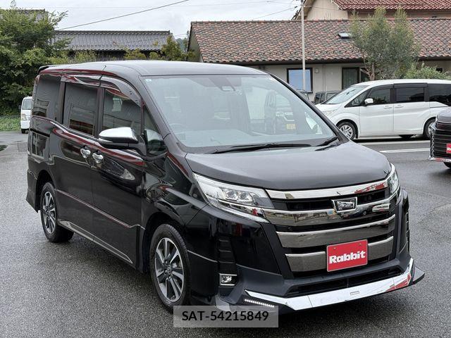 Toyota NOAH 2021-09 8830816-4