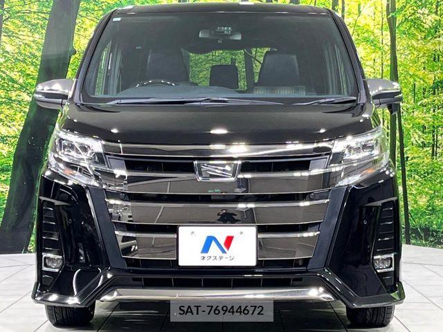 Toyota NOAH 2021-11 8850167-15
