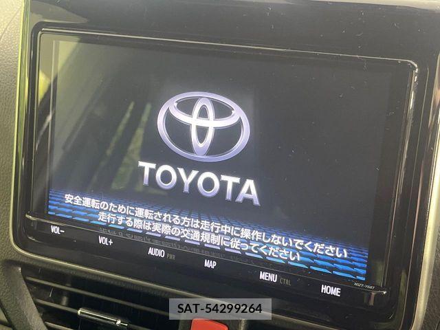 Toyota NOAH 2018-09 8850165-3