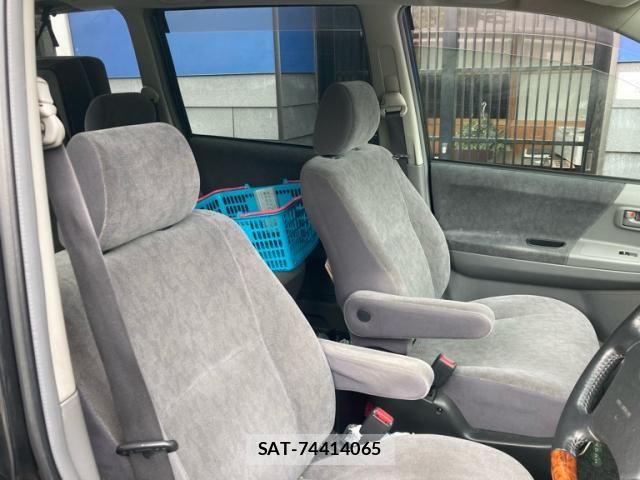 Toyota NOAH 2005-05 8850169-13
