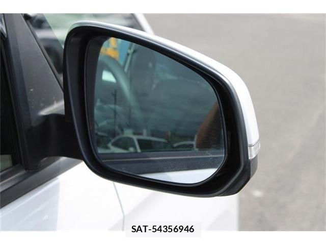 Toyota NOAH 2023-08 8881218-20