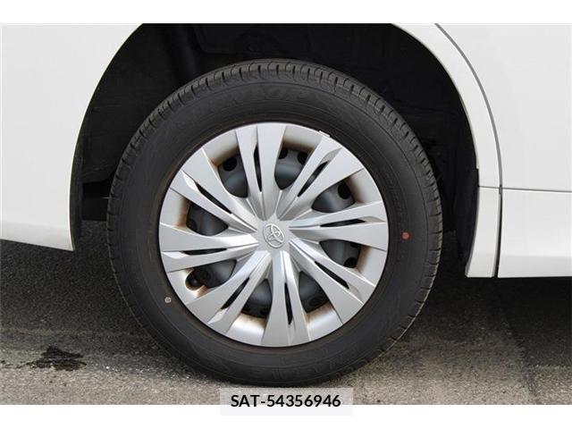 Toyota NOAH 2023-08 8881218-27