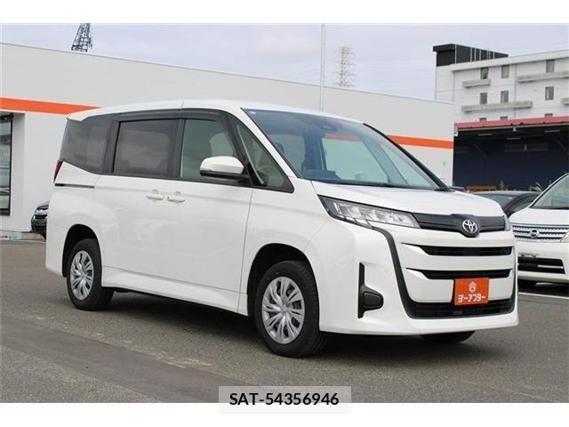 Toyota NOAH 2023-08 8881218-7