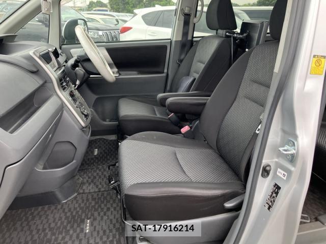 Toyota NOAH 2009-06 8881219-15