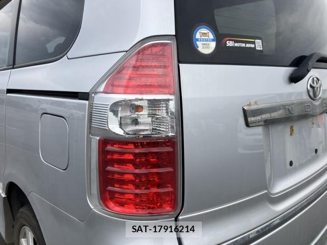 Toyota NOAH 2009-06 8881219-18