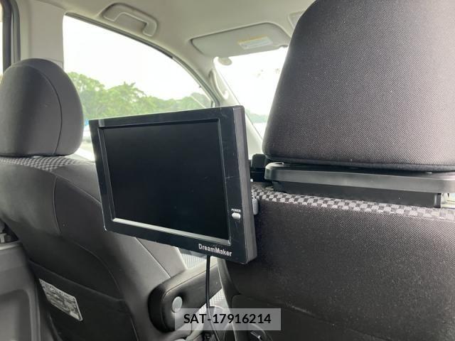 Toyota NOAH 2009-06 8881219-20