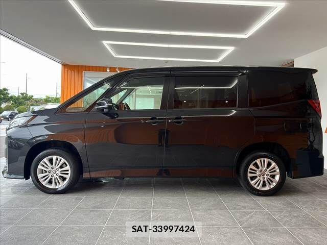Toyota NOAH 2022-06 8881216-10