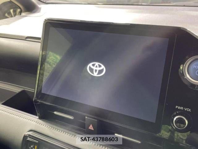 Toyota NOAH HYBRID 2022-03 510025-2