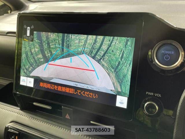 Toyota NOAH HYBRID 2022-03 510025-6