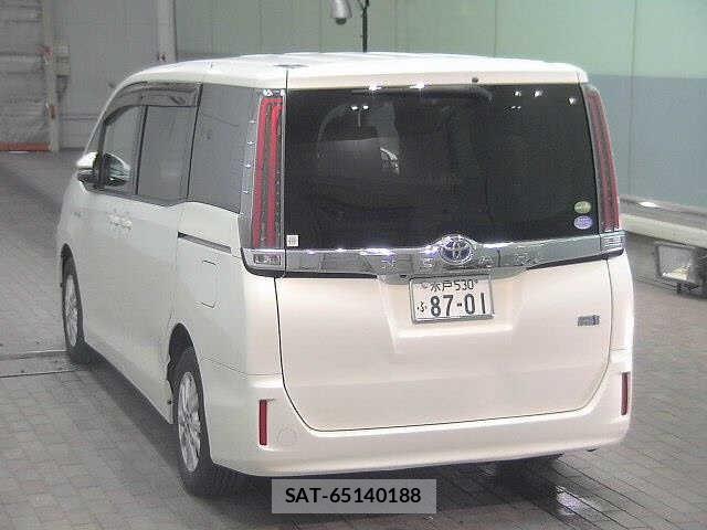 Toyota NOAH HYBRID 2018 1001480-2