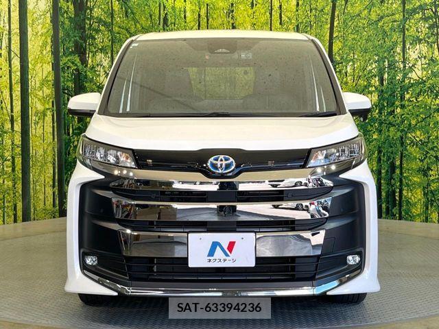 Toyota NOAH HYBRID 2023-06 1182888-14